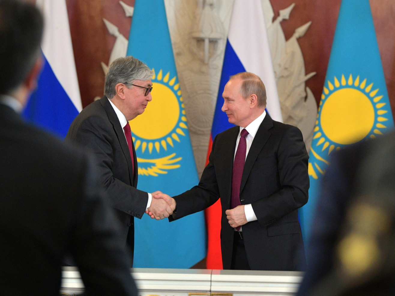 В.Путин: Ерөнхийлөгч Токаев “шаардлагагүй” гэж үзэх хүртэл бид цэргийн хүчээ Казахстанд байлгах болно