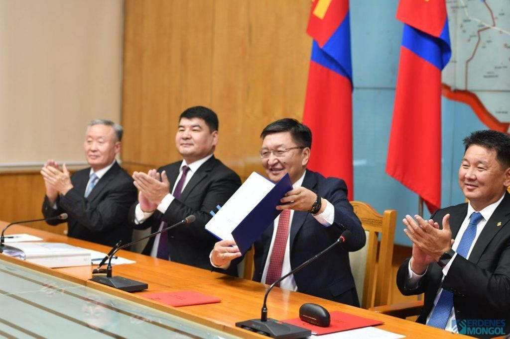 Байгалийн хийн хоолой барих төслийг хэрэгжүүлэх хүрээнд төслийн ТЭЗҮ боловсруулах Монгол, Оросын хамтарсан тусгай зориулалтын компанийг байгуулах баримт бичгийг үзэглэв (2020.08.25).