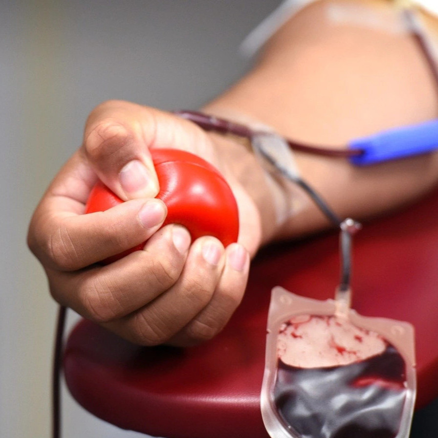 Переливание крови спасло жизнь. Донор.