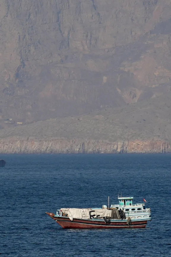 Гадаад мэдээВИДЕО: Иран Ормузын хоолойг дахин хааж, уг бүсэд ойртсон хөлөг онгоцуудыг бай болгоно гэж мэдэгджээН. Мягмар
