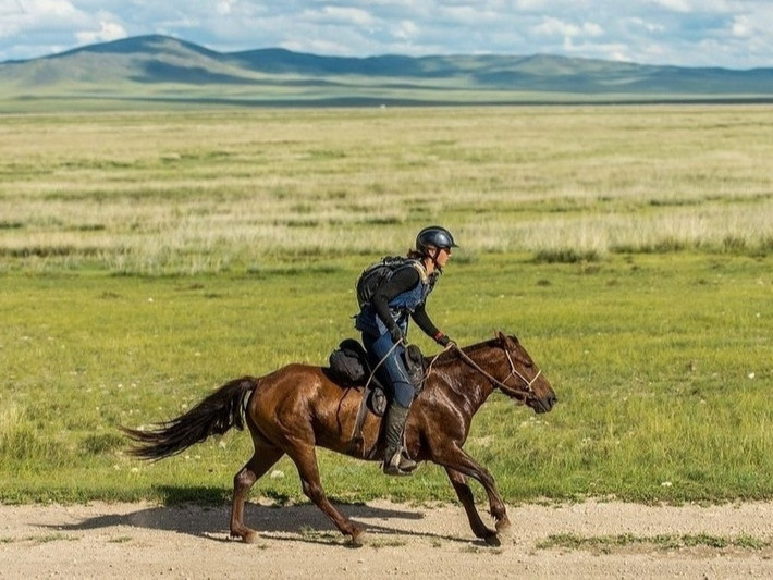 “Монгол дерби-2019” уралдаан үргэлжилж байна