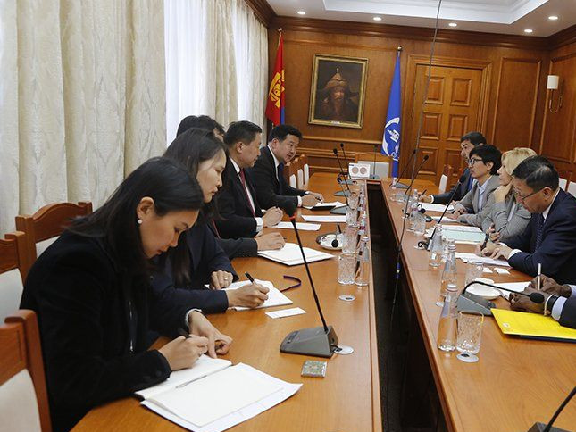 Дэлхийн банкны Дэд ерөнхийлөгч Монголбанкинд зочлов