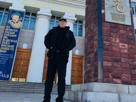 Монголд суугаа АНУ-ын элчин сайд “Үндэсний номын сан”-ын талаарх сэтгэгдлээ хуваалцжээ