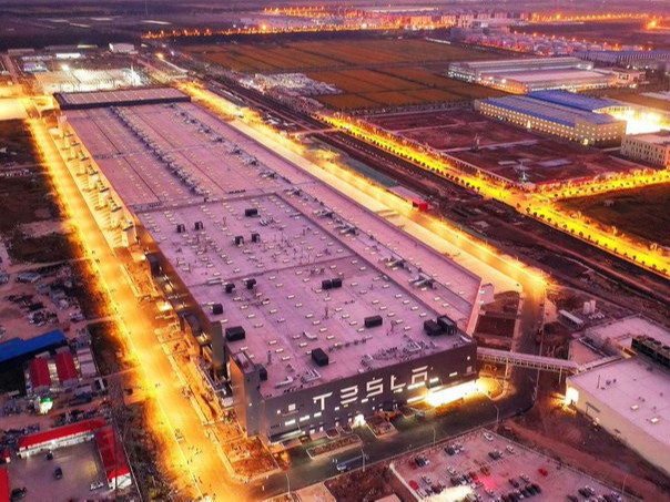 “Tesla” цахилгаан автомашиныг үйлдвэрийг Шанхайд 6 сарын дотор барьжээ
