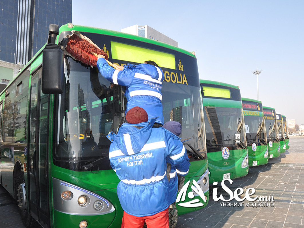 "Улаанбаатарын мөнгөн шөнө" цэнгүүний үеэр 18 чиглэлд автобус үйлчилнэ
