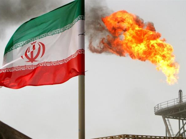 Иран пуужингийн цохилт өгсөнтэй холбоотойгоор нефтийн үнэ өсжээ