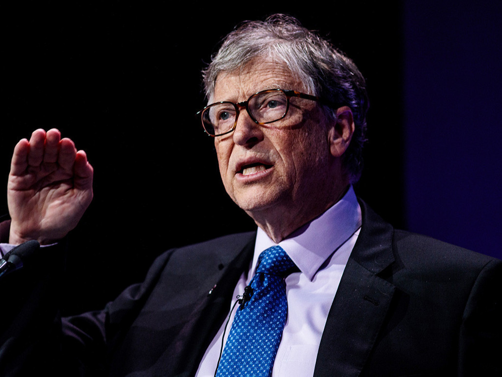 Билл Гейтс “Microsoft” компанийн захиралын албан тушаалаас огцрохоо мэдэгдлээ