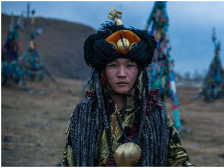 Монголын кино найруулагчид Швейцарийн “Локарна” кино наадмын гол шагналыг хүртлээ 
