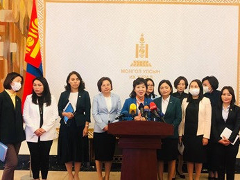 УИХ дахь эмэгтэй гишүүд бүлэг байгуулж ажиллана 