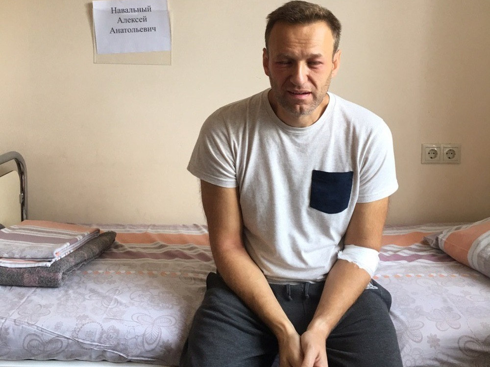 А.Навальный ОХУ-руу буцаж, үйл хэргээ үргэжлүүлнэ гэдгээ мэдэгджээ