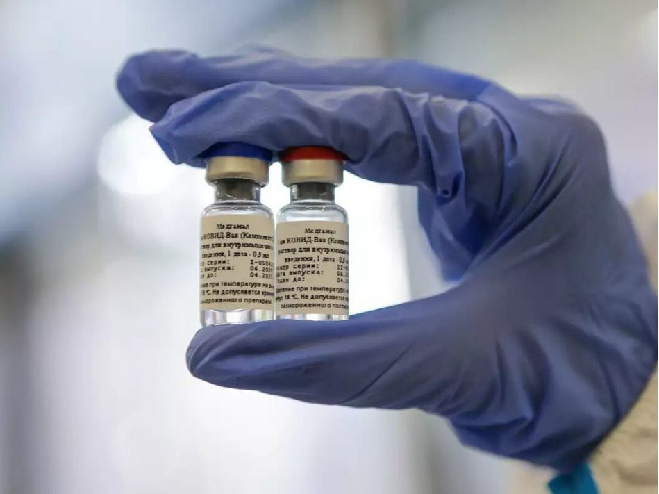 ОХУ-ын вакцины туршилтад 60 мянга гаруй хүн оролцохоор бүртгүүлжээ
