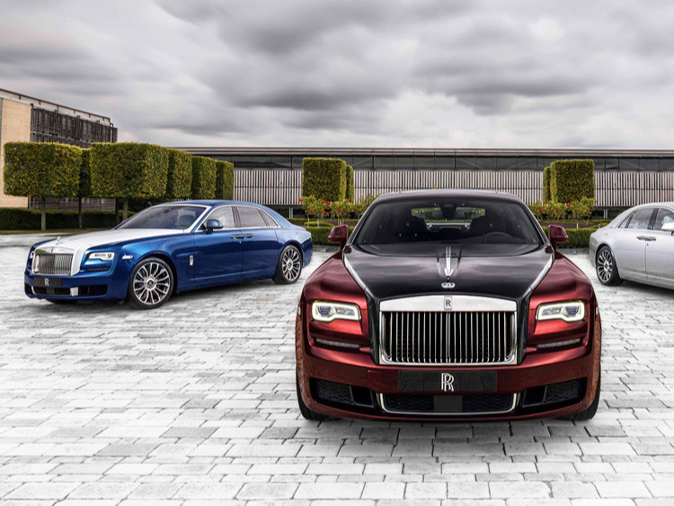 ВИДЕО: "Rolls Royce Ghost" автомашины хоёрдугаар үеийн загвар 563 морины хүчин чадалтай