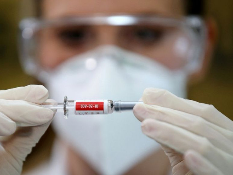 Бразилд коронавирусийн эсрэг Хятадын вакциныг туршиж байна