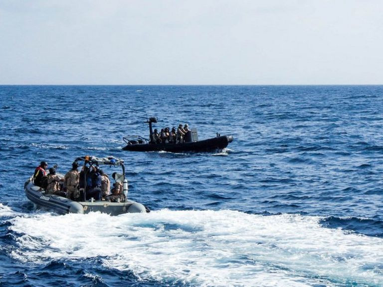 ВИДЕО: Олон жилийн өмнө алга болсон дөрвөн хүнийг Энэтхэгийн далайд буудан хороосон байжээ