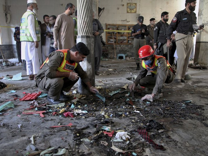 Исламын шашны сүмд тэсрэх бөмбөг дэлбэлсний улмаас долоон хүүхэд нас баржээ 