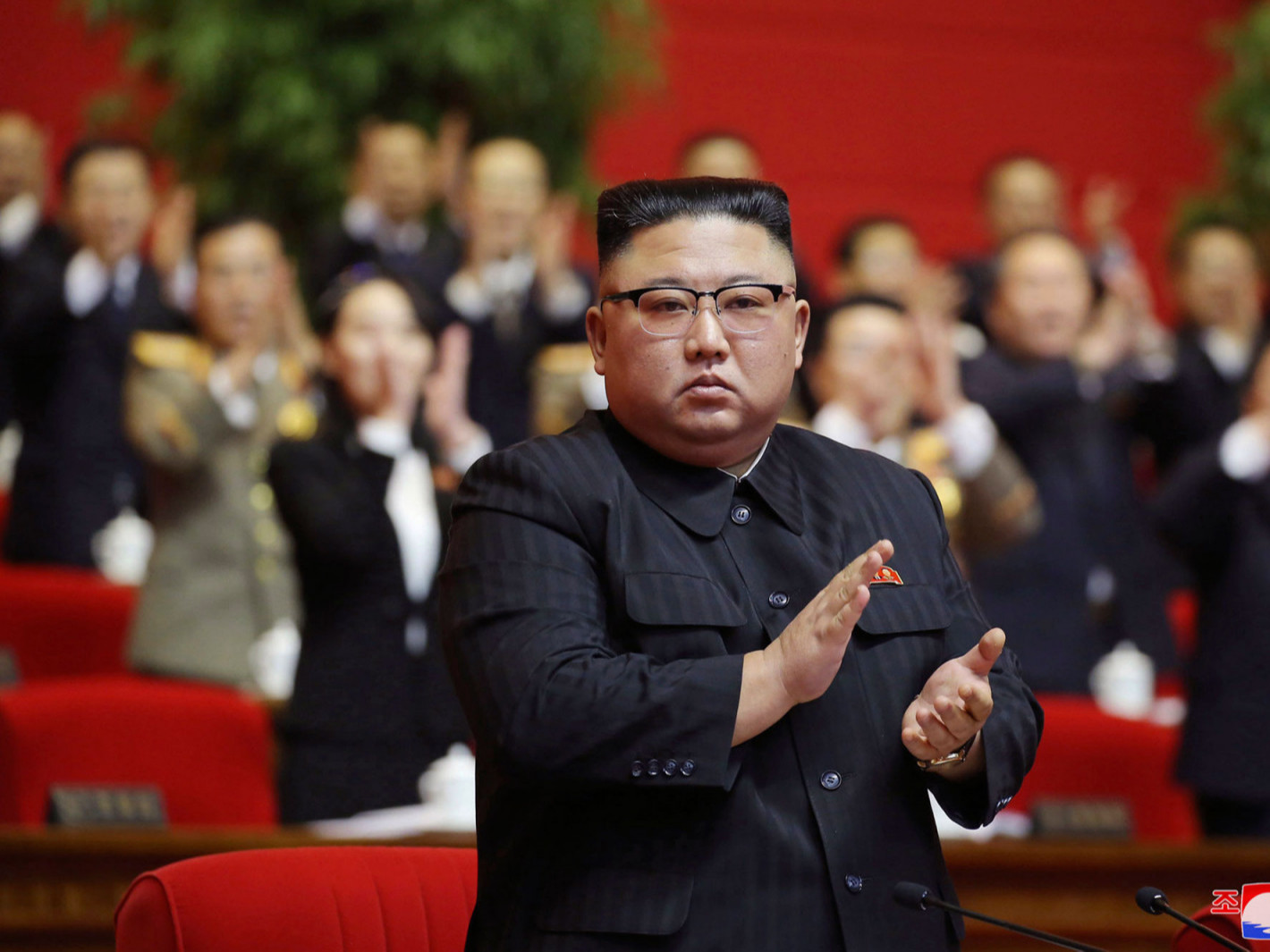 Хойд Солонгосчууд Ким Жон Уныг огцом турж буйд санаа зовниж байна гэв
