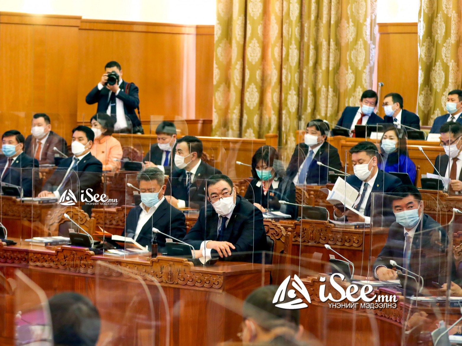 УИХ Өршөөл үзүүлэх тухай хуулийн төслийг хаалттай горимоор хэлэлцэж байна