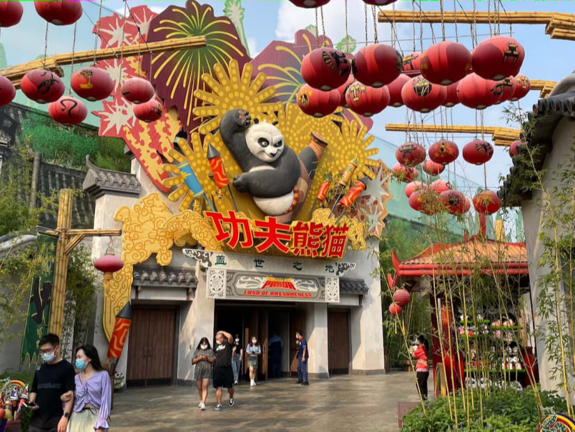 ВИДЕО: БНХАУ анхны “Universal Studio”-ээс сэдэвчилсэн паркийг энэ сард нээхээр болжээ