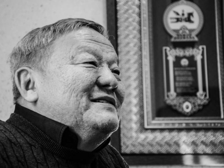 Японы ЗГ-аас нийтлэлч Б.Батбаярыг “Мандах нар” одонгийн “Сарнай цэцэг бүхий Алтан туяа” зэрэглэлийн одонгоор шагнана