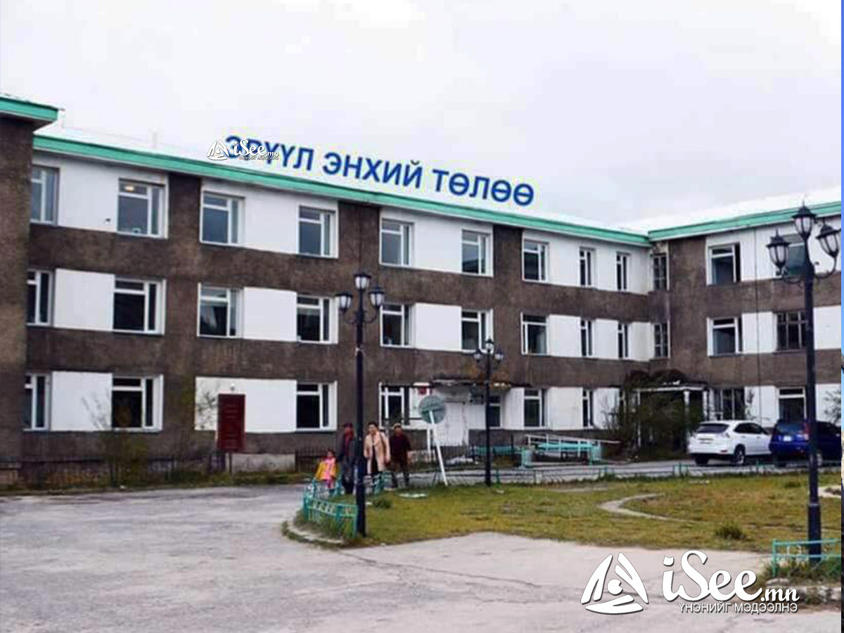 Дүү минь өөрөө хүүхдээ төрүүлээд нас барсан байхад Архангайн эмч нар бидний урдаас инээсэн