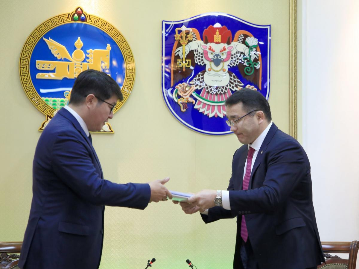 Нийслэлийн 2022 оны төсвийн төслийг өргөн барилаа