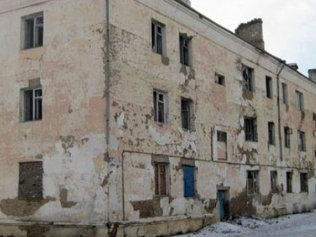 Зургаан хуучин орон сууцны барилгыг буулган, шинээр төлөвлөн барилга барина