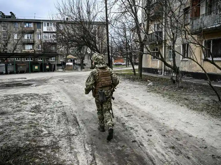 "Украины цэргийн дэд бүтэц, агаарын цэргийн хүчинд оновчтой цохилт өгч байна" гэж мэдэгдэв
