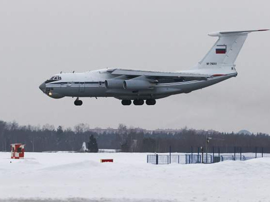 Украины тал ОХУ-ын цэргүүдийг тээвэрлэж явсан ИЛ-76 MD онгоцыг сөнөөсөн гэж мэдэгджээ