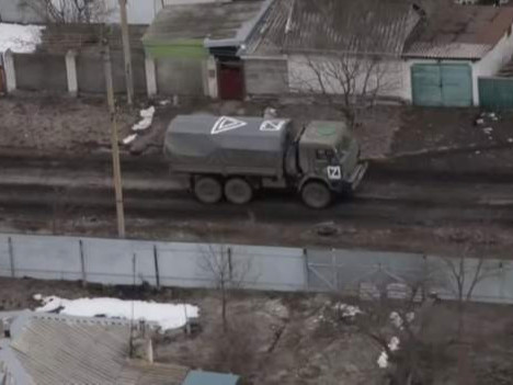 Херсон хотыг эзэлснээр “Украины цэргийн ангиудыг нийлүүлэхээс сэргийлж чадна" гэж тайлбарлажээ