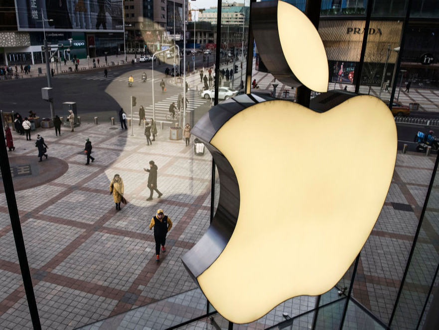 “Apple” компани ОХУ дахь бүтээгдэхүүн борлуулалтаа зогсоож буйгаа мэдэгдлээ