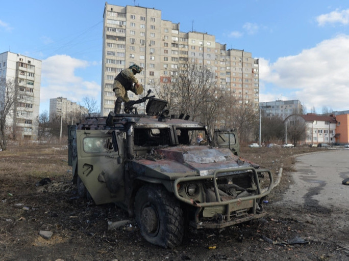"Орос нөөцийнхөө ихэнх хэсгийг шавхсан" гэж Украин мэдэгджээ