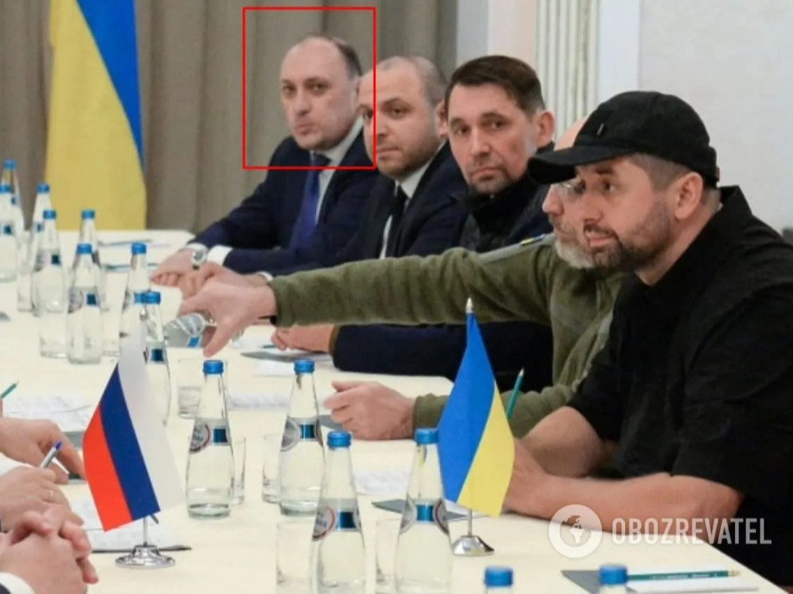 Киев хотод алагдсан Д.Киреев нь хэлэлцээний үеэр “бие даасан үүрэг гүйцэтгэсэн” гэжээ