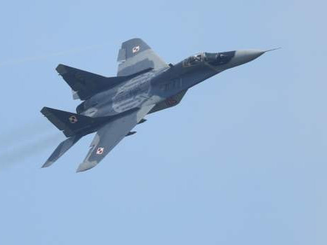 Польш улс МиГ-29 сөнөөгч онгоцнуудаа Украинд өгөхөд бэрхшээл тулгарчээ