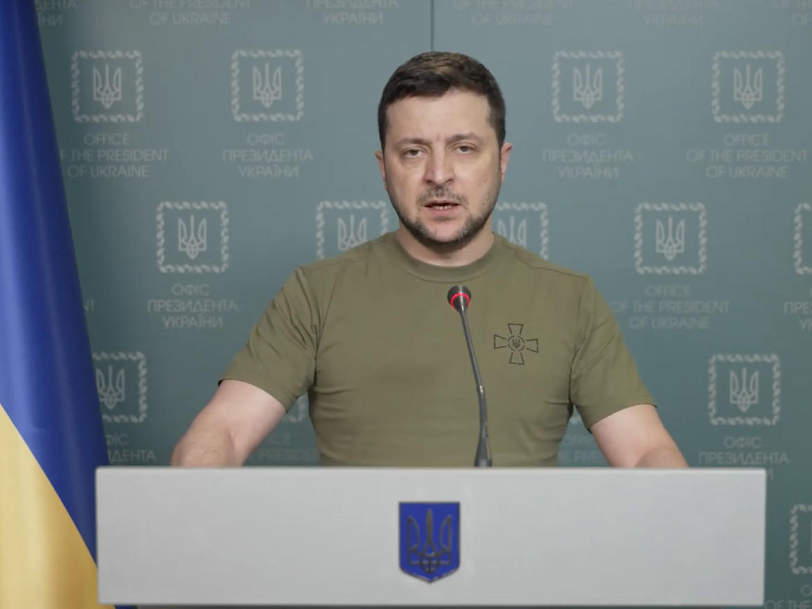 В.Зеленский: Сонсоорой, бид дайн хийж байна! Онгоцнуудыг бидэнд илгээ