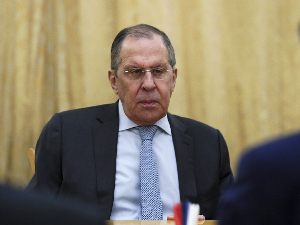 “В.Путин В.Зеленскийтэй уулзахаас татгалзаагүй, ийм хэрэгцээ ирнэ гэж найдаж байна” гэж мэдэгджээ