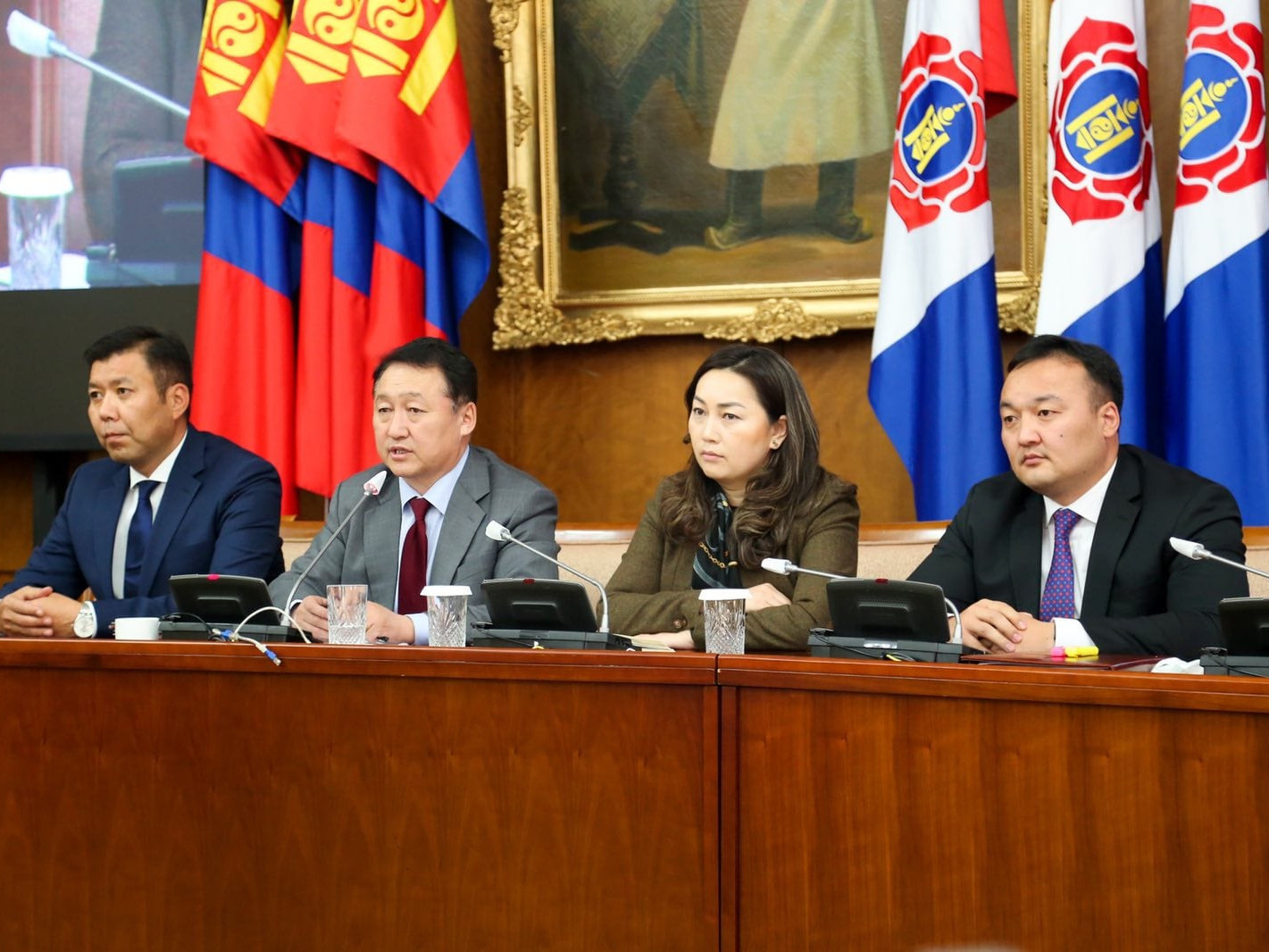 МАН бүлэг: Эдийн засагт учрах сөрөг үр дагаврыг хэрхэн богино хугацаанд даван туулах саналуудыг бэлтгэж боловсруулна