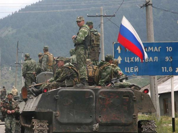 Оросууд Гүржийн нутаг дэвсгэрээр дамждаг хууль бус наймааны сувгийг бий болгож байна гэж Украины тал мэдэгдэв