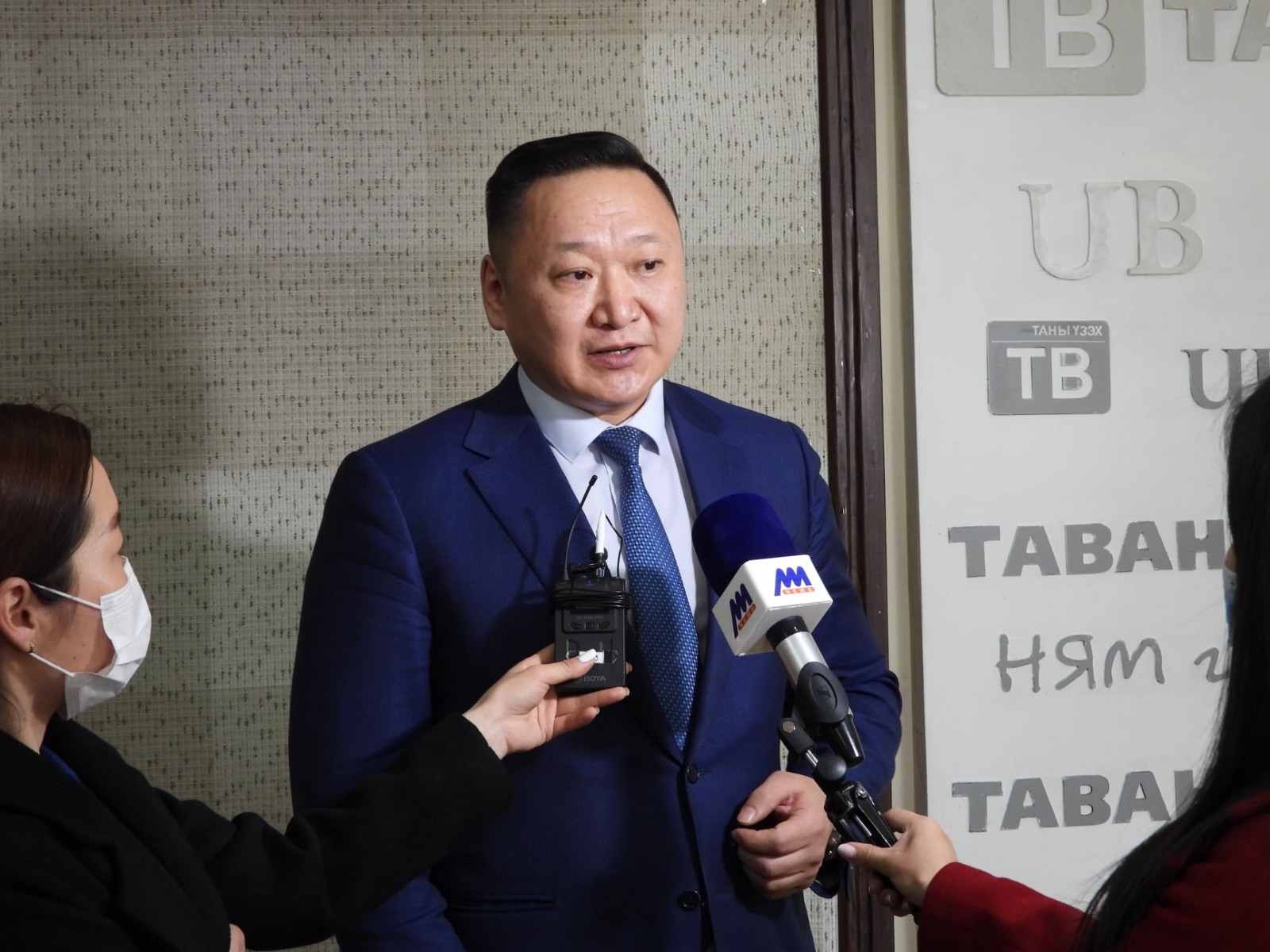 УБЕГ: Насанд хүрсэн иргэн бүрд тоон гарын үсгийг үнэгүй олгож эхэллээ