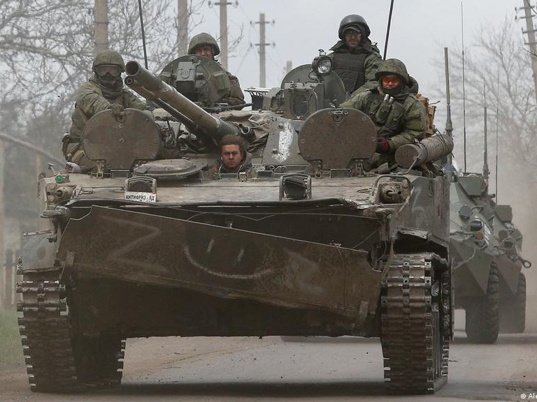 Оросын нисэх хүчин Украины цэргийн 39 объектод цохилт өгч, радарын станцыг нь устгасан гэж мэдэгдлээ