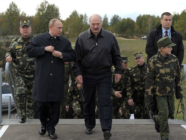 Их Британийн БХЯ: А.Лукашенко Орос-Украины дайнд цэргээ оруулахаас аль болох зайлсхийж байна