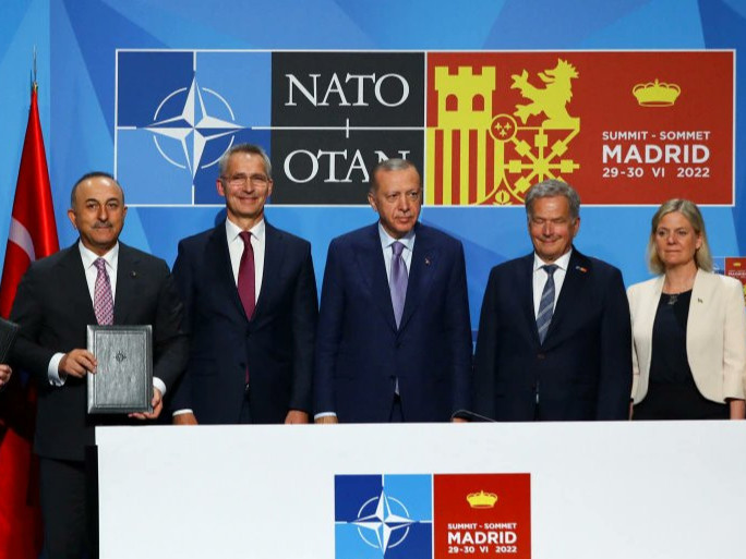 Турк улс Швед, Финландыг НАТО-д элсэхийг дэмжлээ