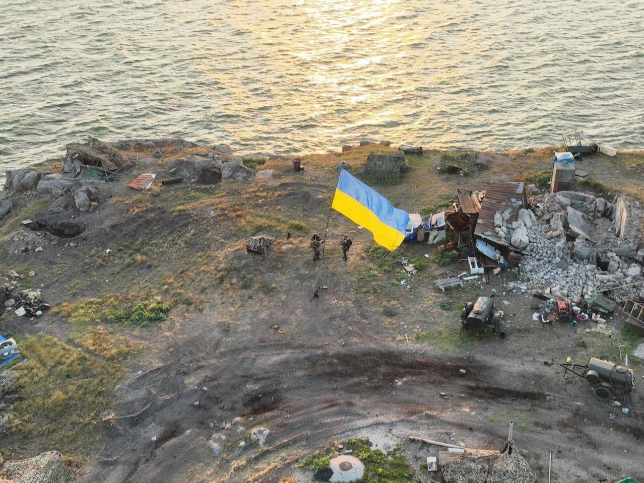 ВИДЕО: Украины арми Могойт арлыг эргүүлэн авснаа зарлаж, далбаагаа мандуулжээ