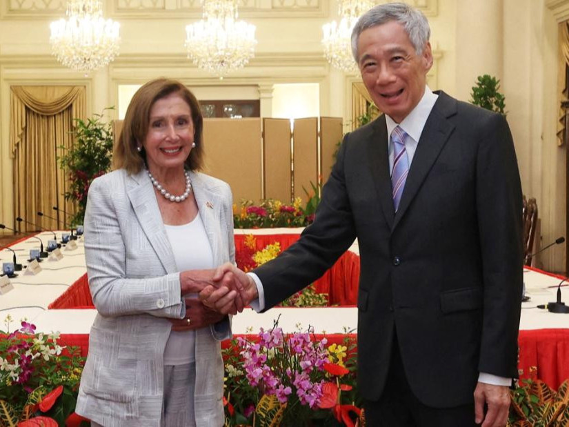 Нэнси Пелоси Азийн орнуудад хийх айлчлалаа Сингапураас эхлүүлжээ