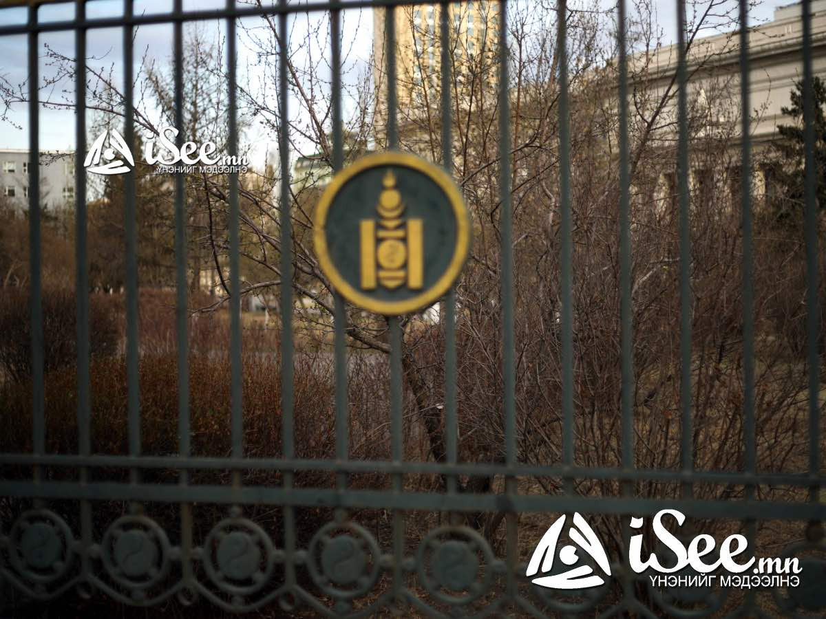 LIVE: Улстөр дэх эмэгтэйчүүдийн квотыг 30-40 хувь болгож байж тэнцвэр хангагдана гэв