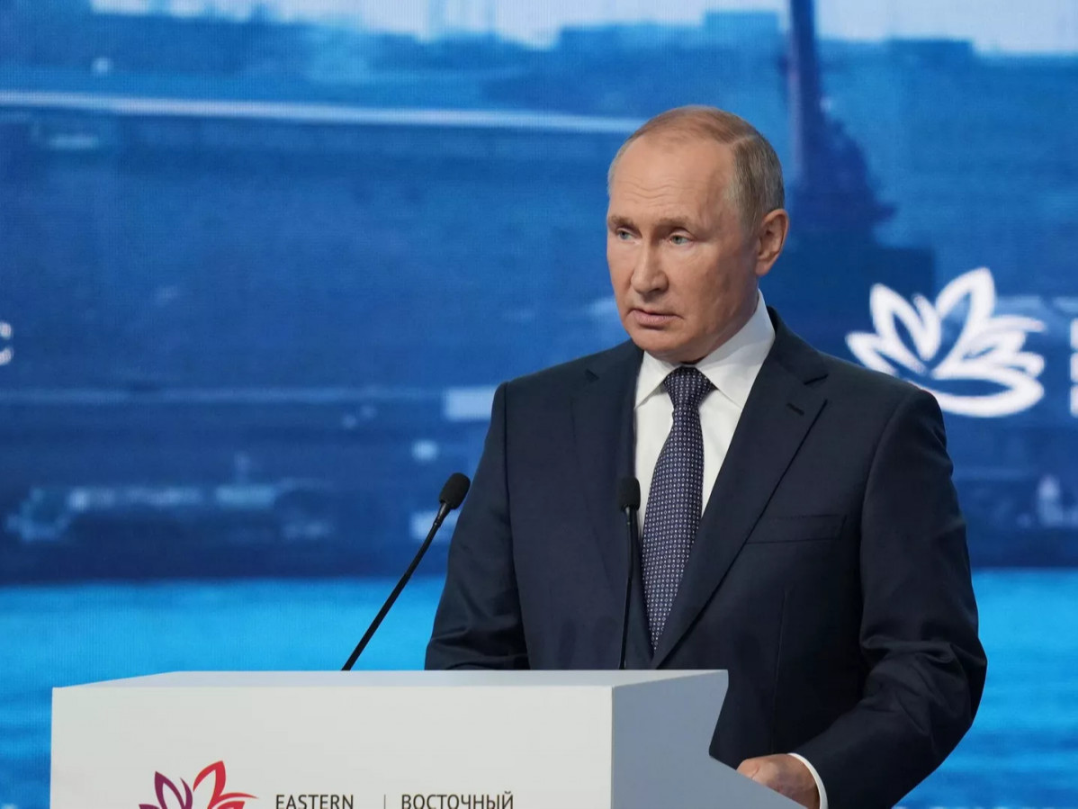 "В.Путин Улаанбаатарт төмөр зам, ашигт малтмал, металл олборлох бизнесүүдийг хөгжүүлэх сонирхолтой байна" гэж Оросын хэвлэл мэдээлэв 