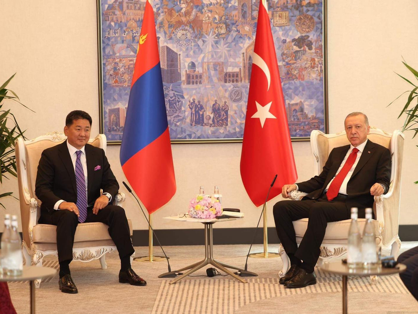 Ерөнхийлөгч У.Хүрэлсүх Бүгд Найрамдах Турк Улсын Ерөнхийлөгч Р.Т.Эрдоантай уулзлаа