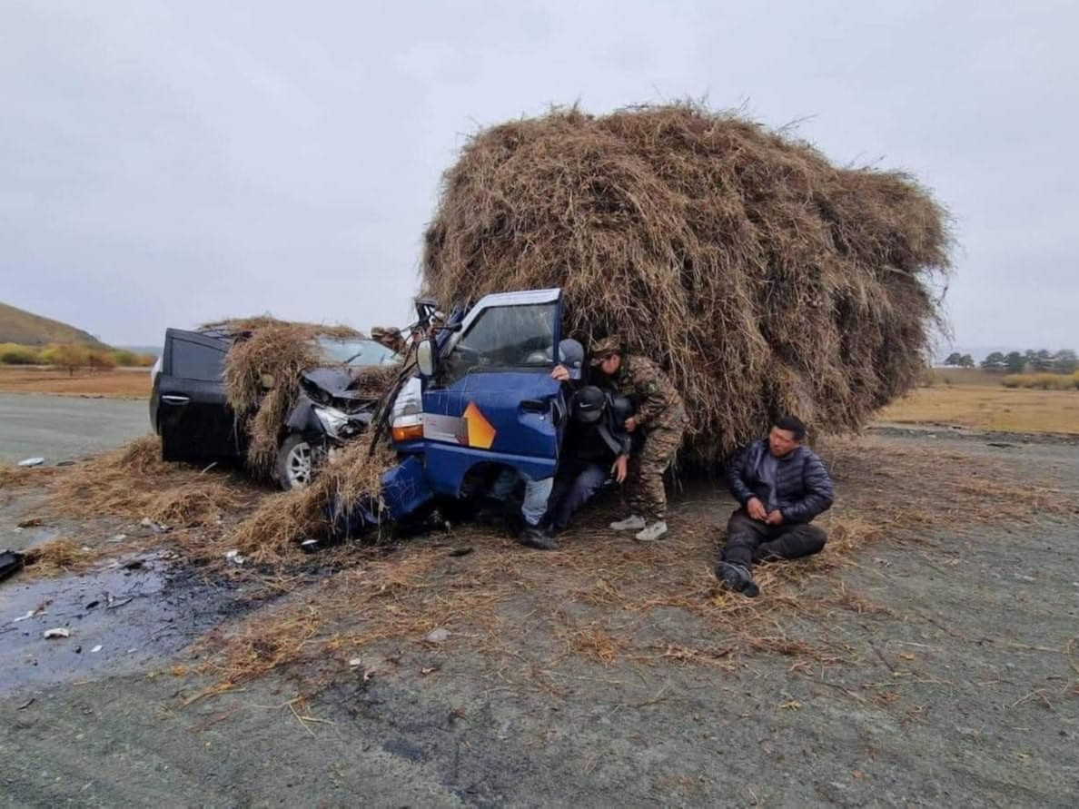 Хилчин эмч нар осолд орсон иргэдийн амь аварчээ