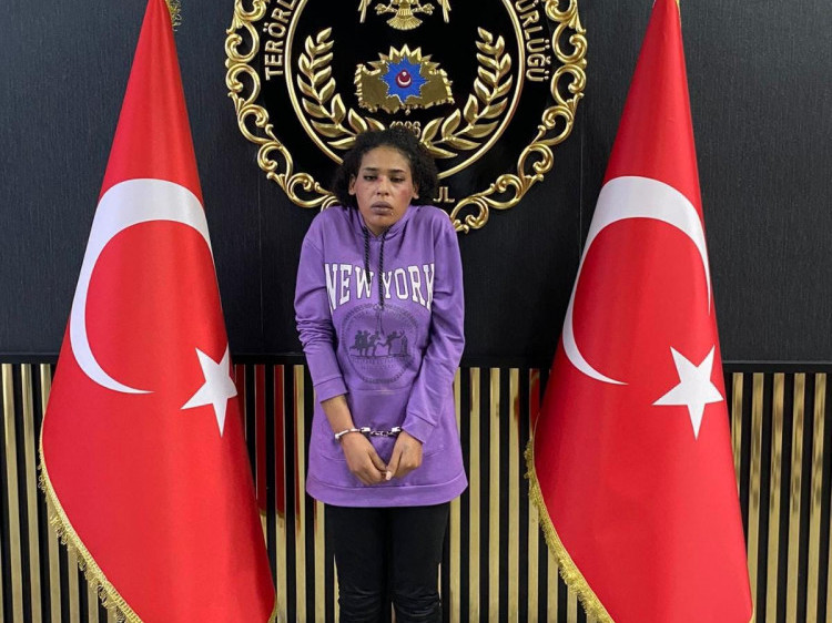 ВИДЕО: Станбулд дэлбэрэлт үйлдсэн эмэгтэй "Курдын дайчид түүнийг бэлтгэсэн" гэж мэдүүлжээ