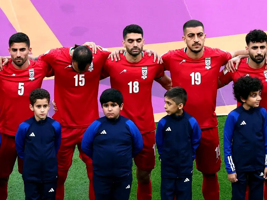 ВИДЕО: Ираны шигшээ багийн тоглогчид сүлд дууллаа дуулсангүй