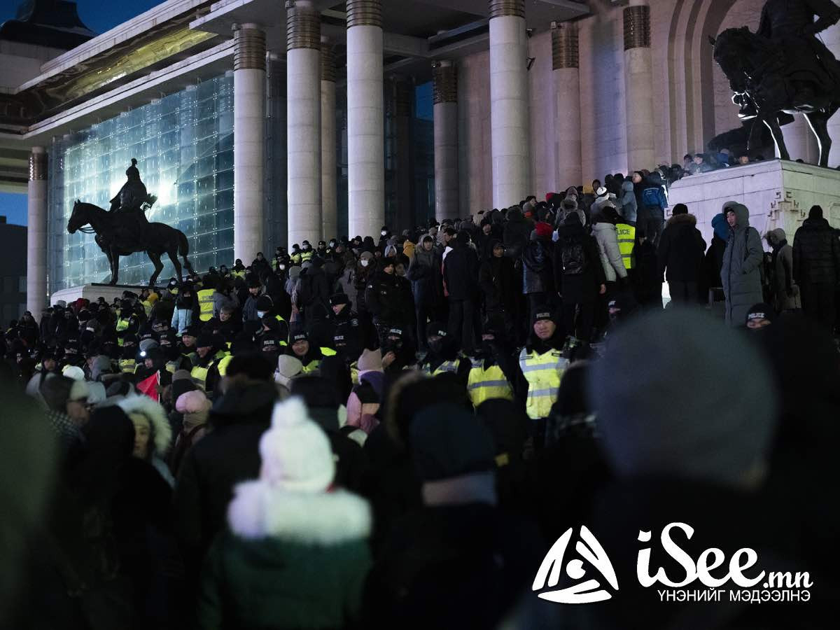 ШУУРХАЙ: Жагсаалыг албадан тарааж байна